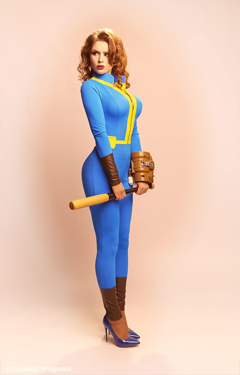 Illustration for article titled Fallout Cosplay, Pin-Up Style
